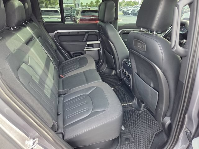 Used 2021 Land Rover Defender 110 SE AWD/4WD image 15