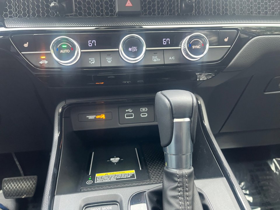 Used 2025 Honda CR-V EX-L image 18