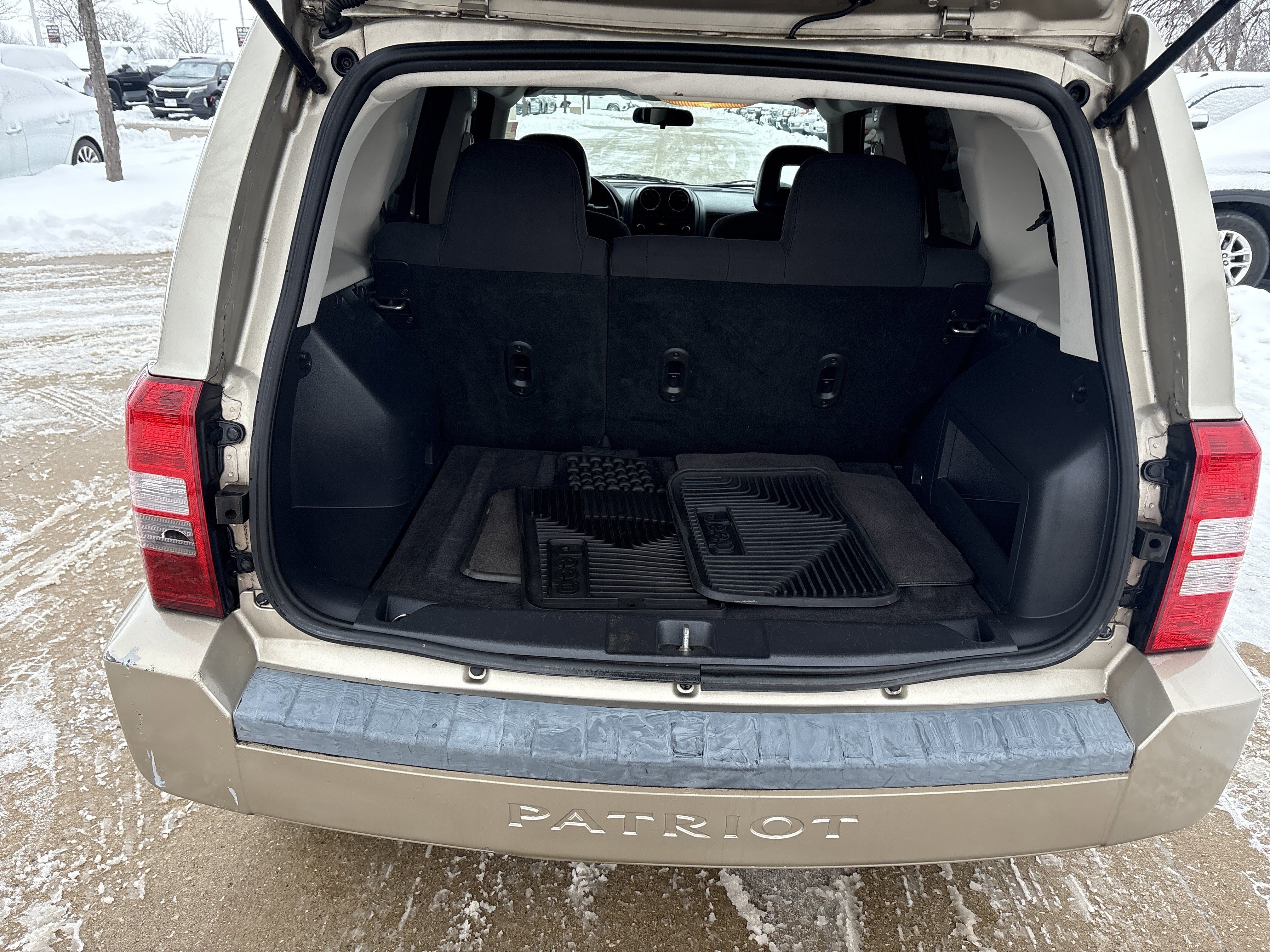 Used 2009 Jeep Patriot Sport image 14