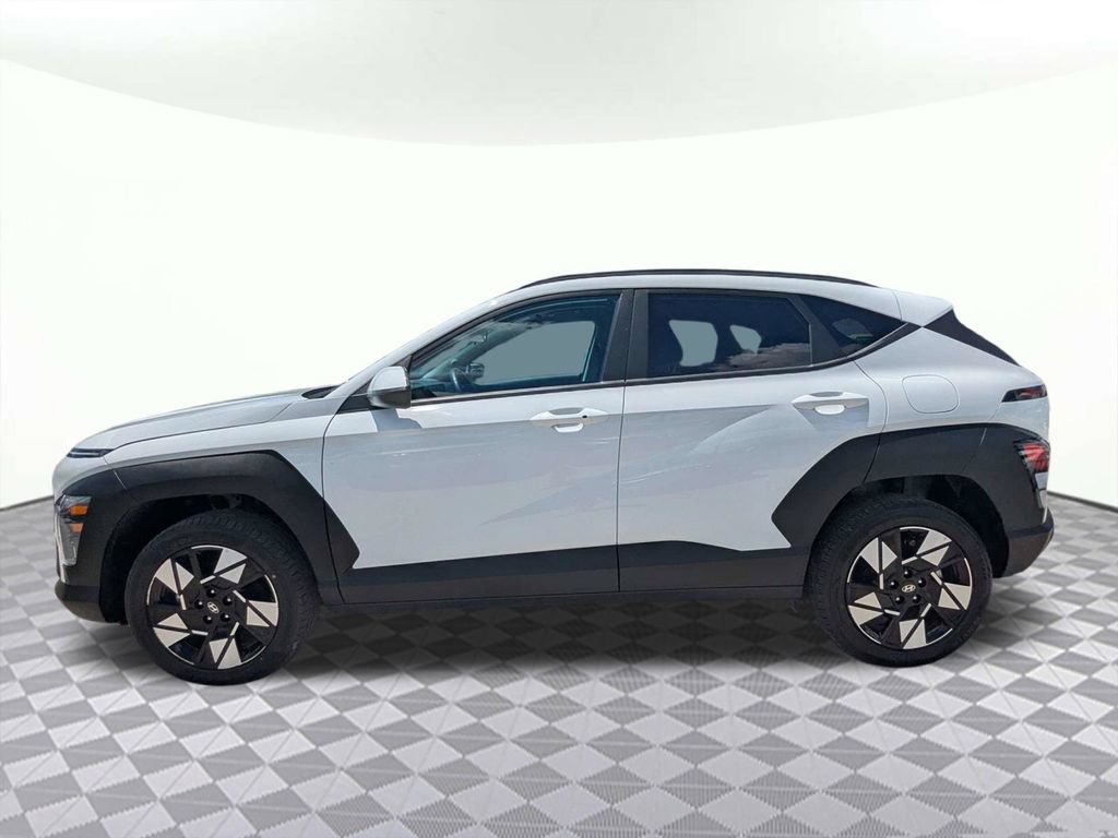 Used 2025 Hyundai Kona SEL AWD/4WD image 6