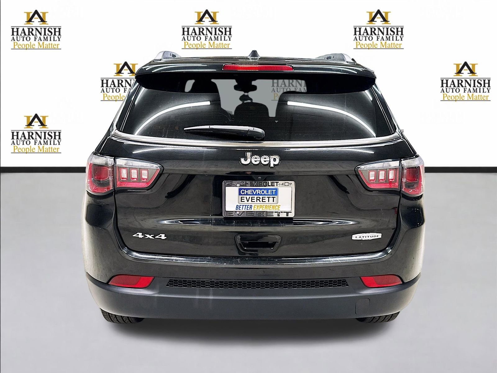 Used 2024 Jeep Compass Latitude image 6