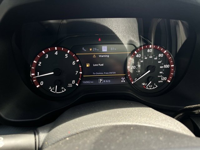 Used 2023 Nissan Titan PRO-4X w/ Pro-4x Convenience Package image 11