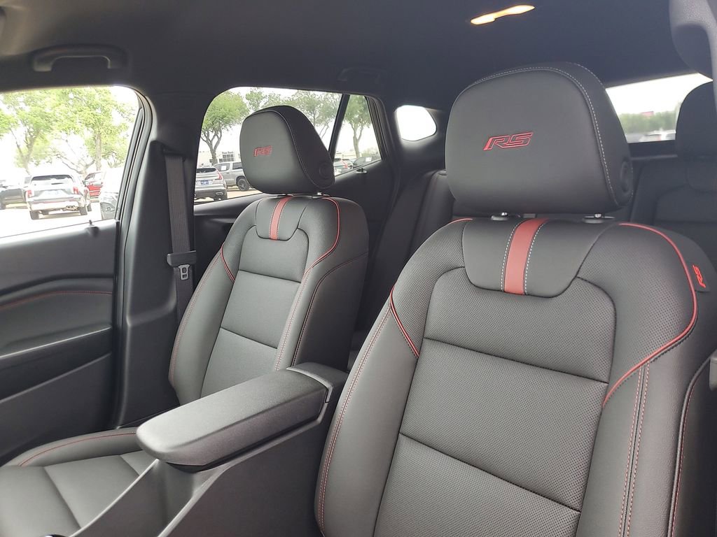 New 2026 Chevrolet Trax RS image 13