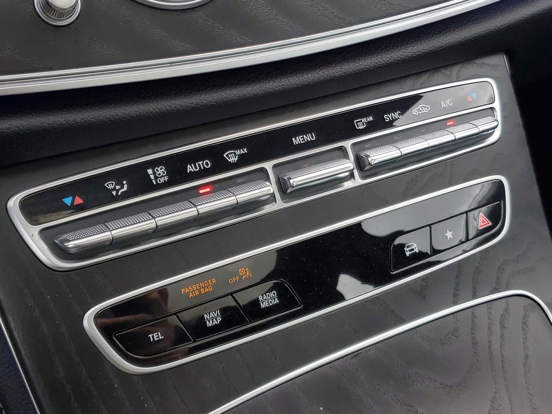 Used 2022 Mercedes-Benz E 350 Sedan image 31