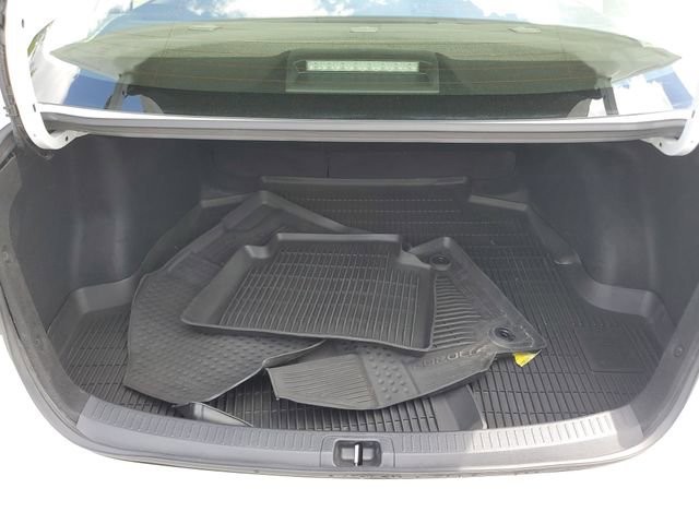 Used 2026 Toyota Corolla LE FWD image 8