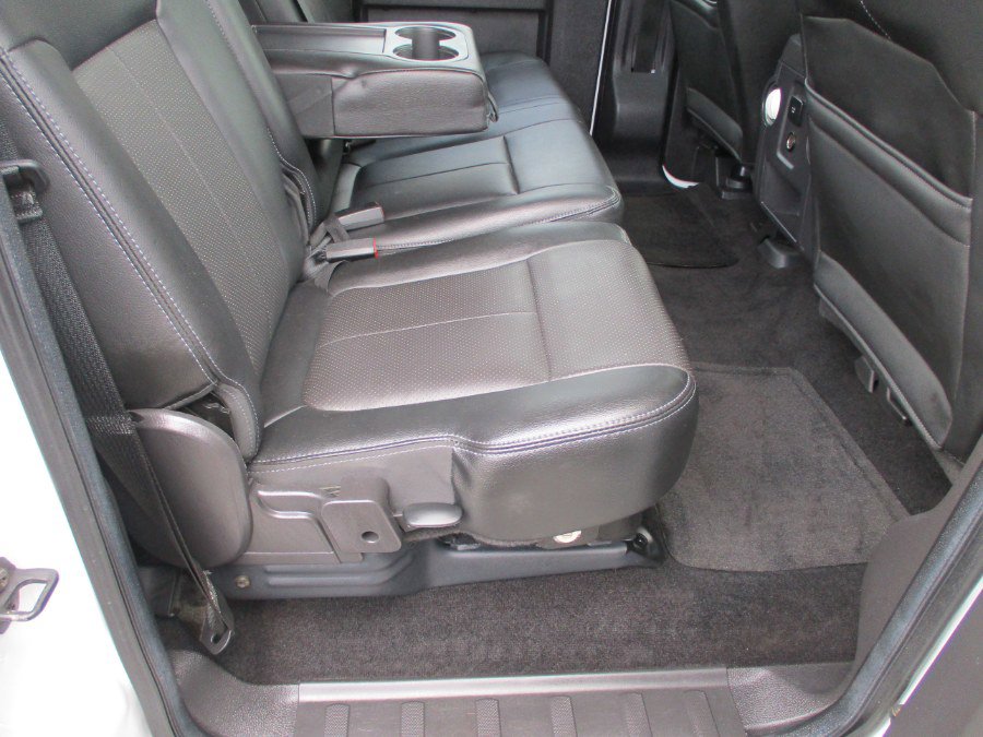 Used 2015 Ford F350 Lariat image 22