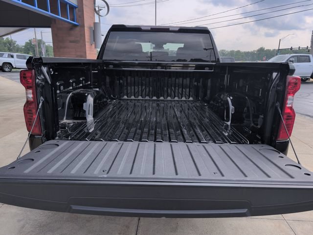 Used 2023 Chevrolet Silverado 1500 LT AWD/4WD image 21