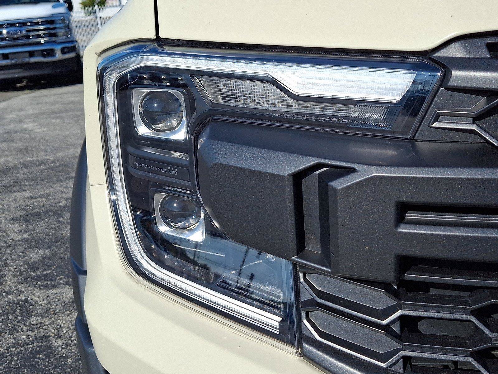 Certified 2025 Ford Ranger Raptor AWD/4WD image 10