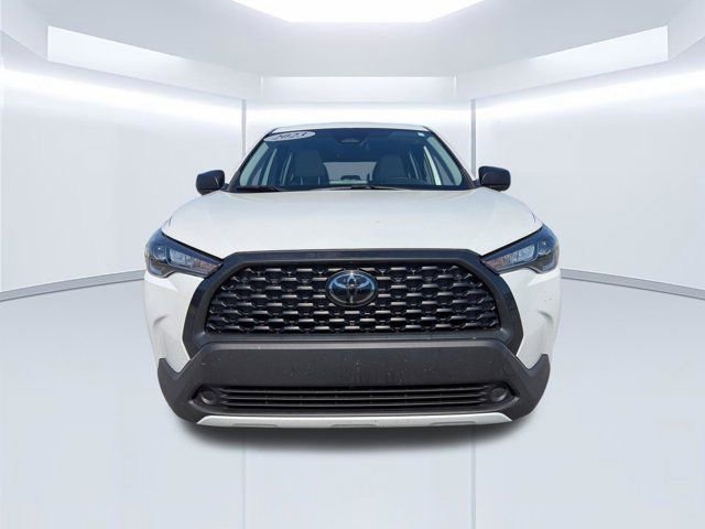 Used 2023 Toyota Corolla Cross L image 9