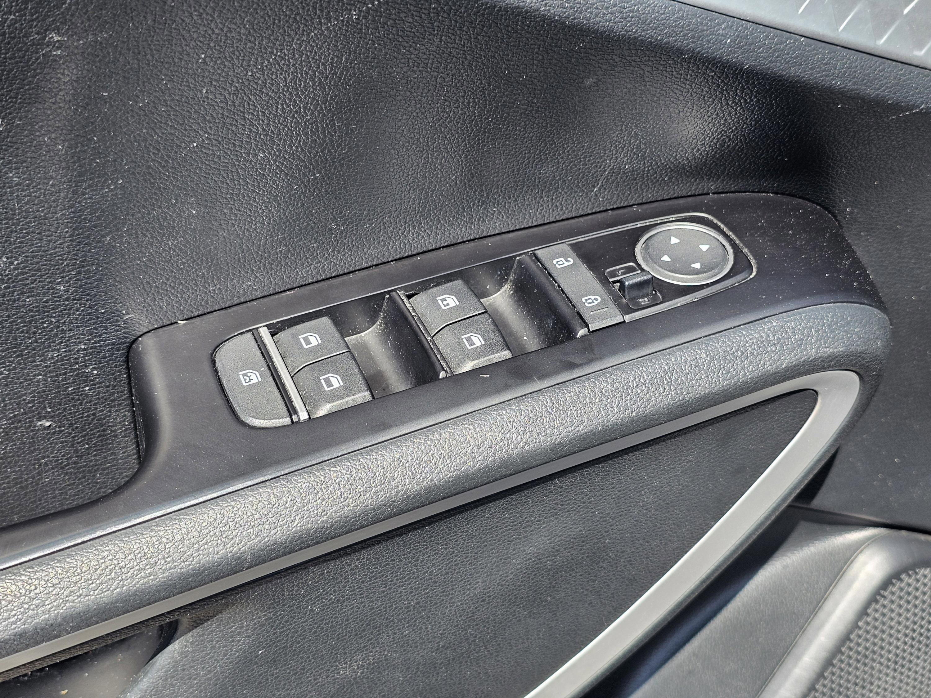 Used 2023 Kia Soul LX w/ Option Group 015 image 15