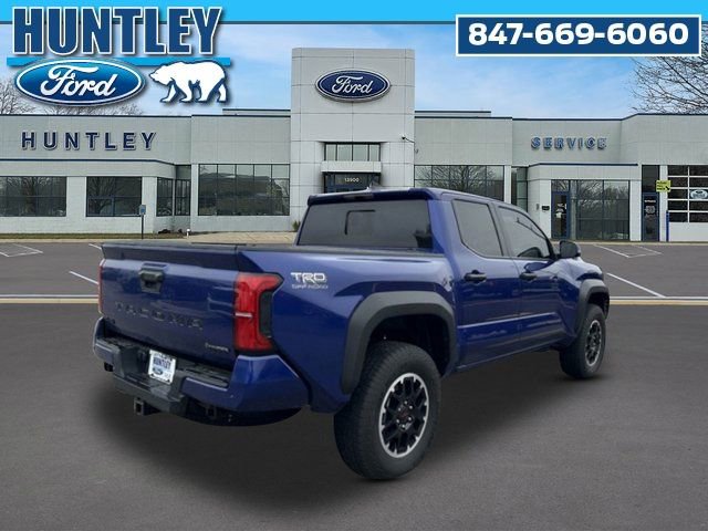 Used 2025 Toyota Tacoma TRD Off-Road w/ TRD Off Road Upgrade Package AWD/4WD image 5