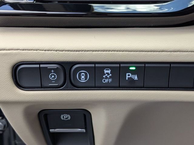 Certified 2025 Acura MDX w/ Technology Package image 26