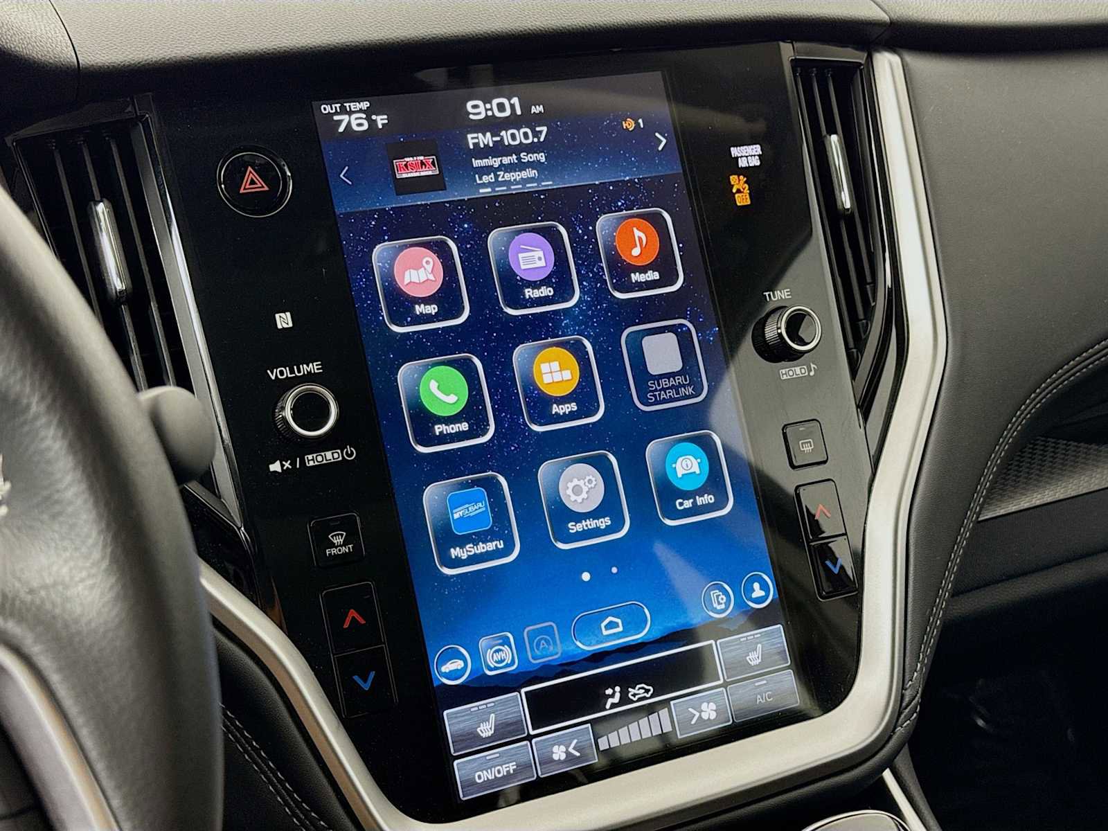 Used 2025 Subaru Outback Premium image 16