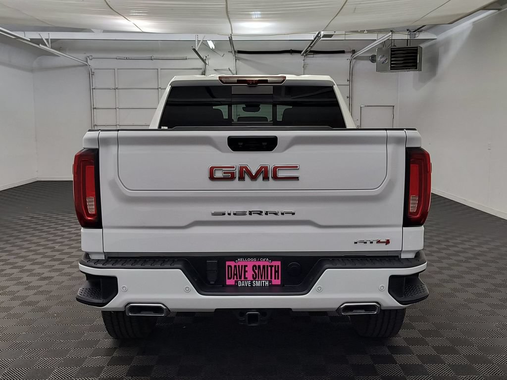 Used 2023 GMC Sierra 1500 AT4 w/ AT4 Premium Package AWD/4WD image 10