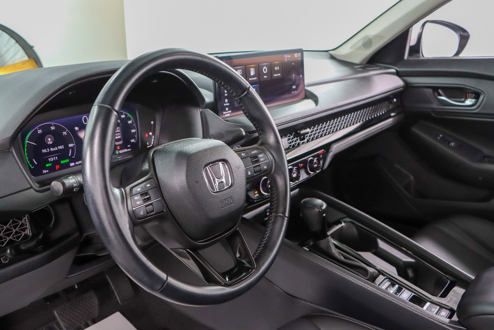 Used 2023 Honda Accord EX-L image 23