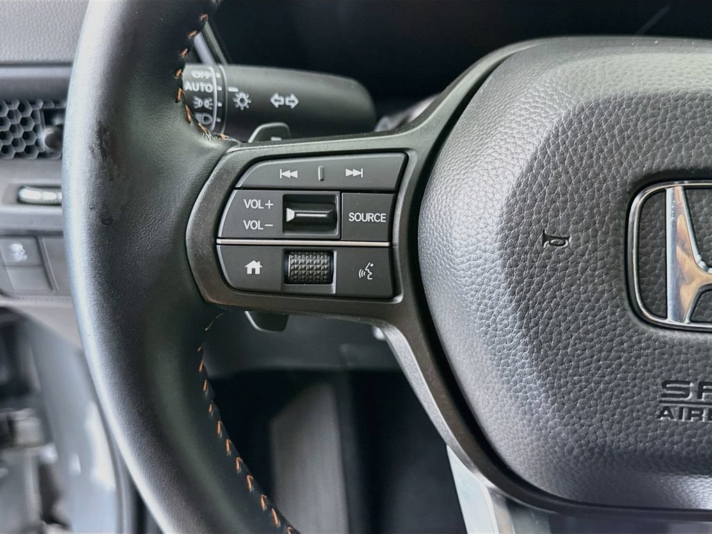 Certified 2025 Honda CR-V Sport image 11