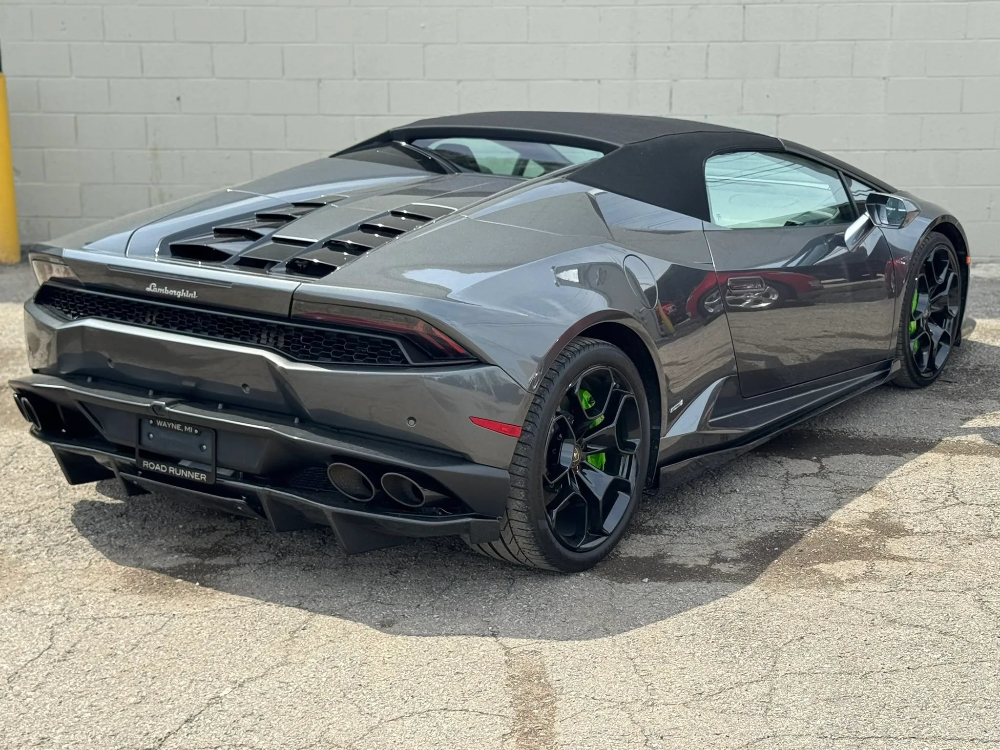 Used 2017 Lamborghini Huracan LP 610-4 AWD/4WD image 20