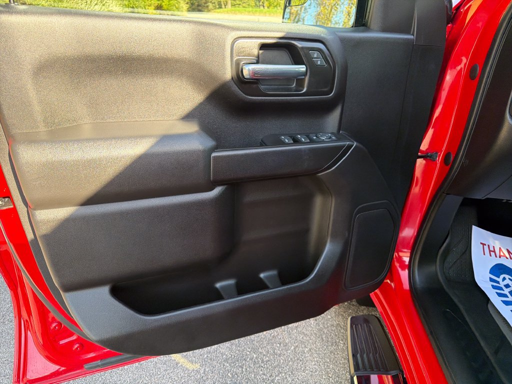 Used 2022 Chevrolet Silverado 1500 Custom w/ LPO, Dark Essentials Package AWD/4WD image 16