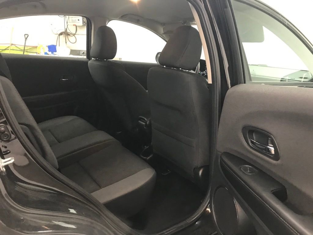 Used 2022 Honda HR-V LX image 33