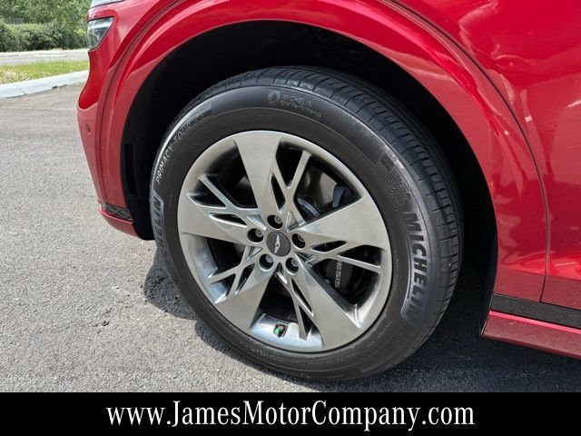 Used 2022 Genesis GV70 3.5T Sport w/ Sport Advanced Package AWD/4WD image 9