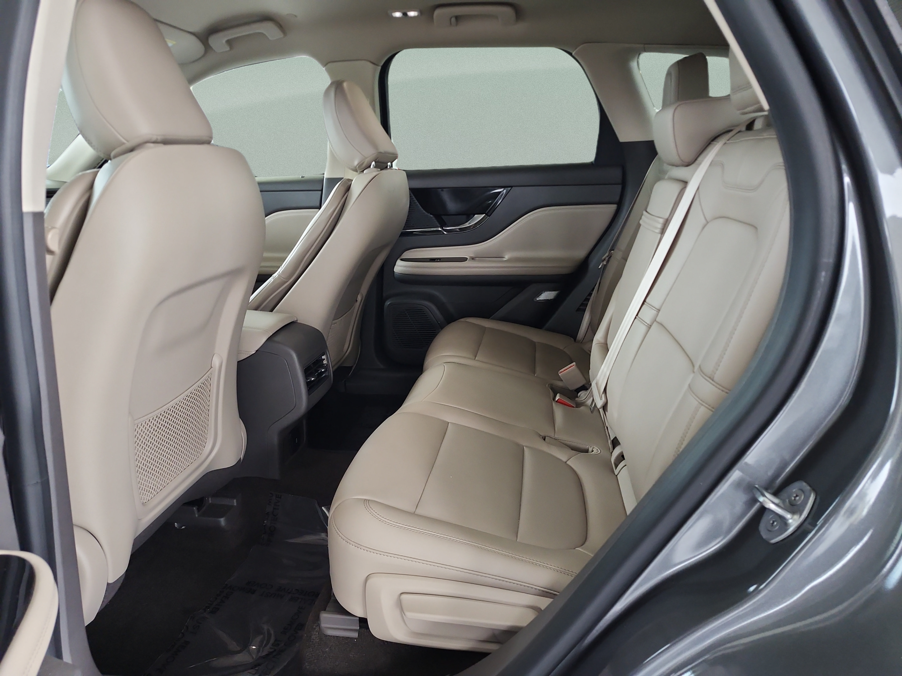 Used 2021 Lincoln Corsair FWD w/ Convenience Package image 17