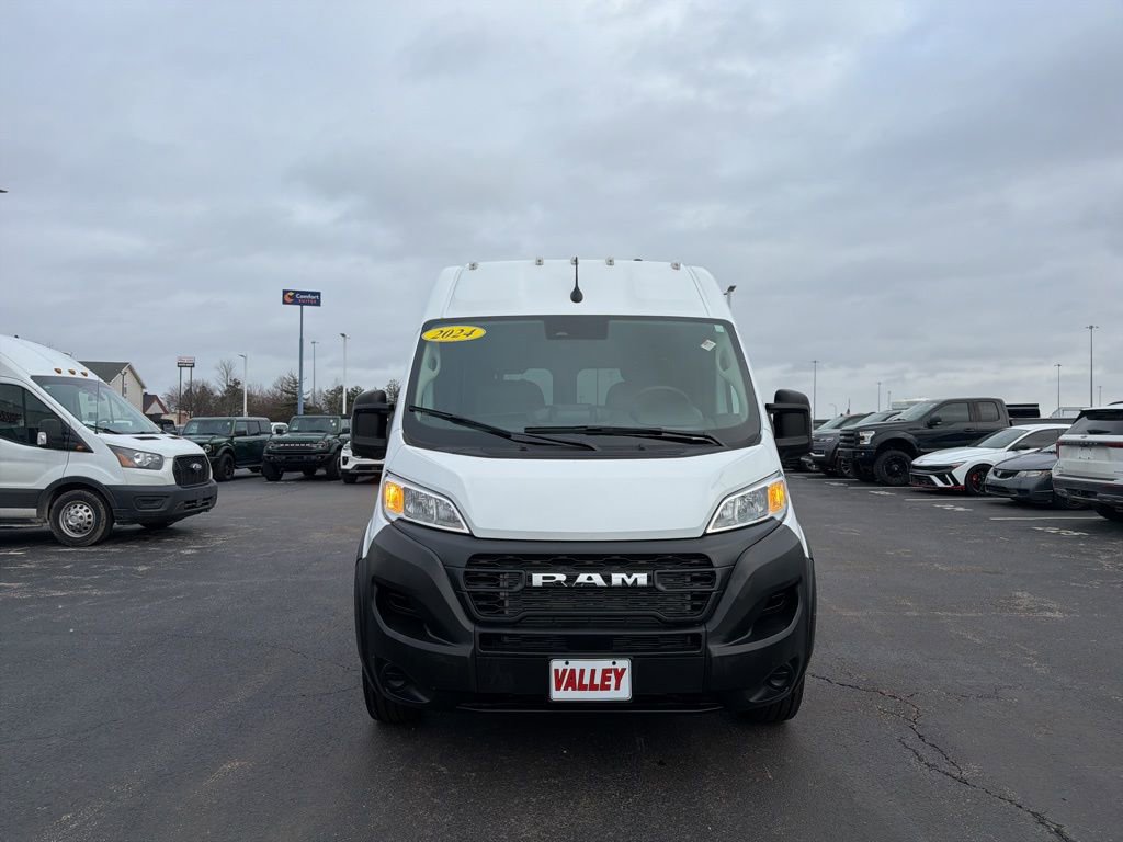 Used 2024 RAM ProMaster 2500 image 2