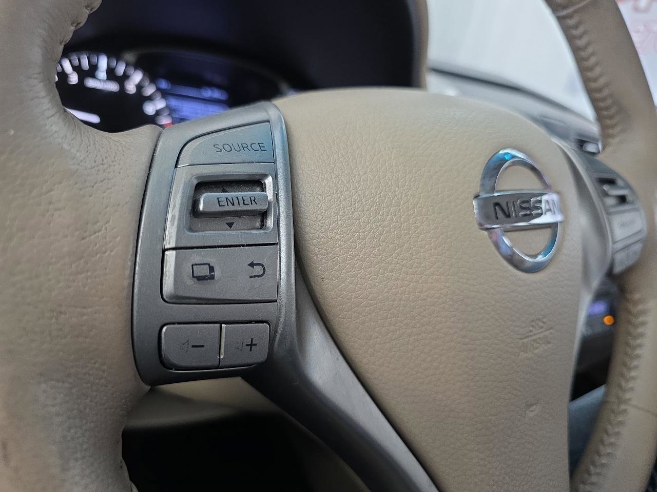 Used 2015 Nissan Altima 2.5 SL w/ Technology Package FWD image 47