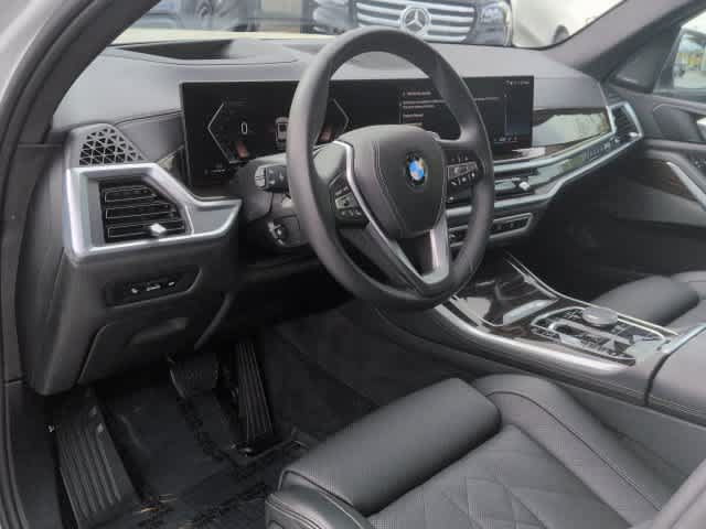 Used 2026 BMW X5 xDrive40i AWD/4WD image 10