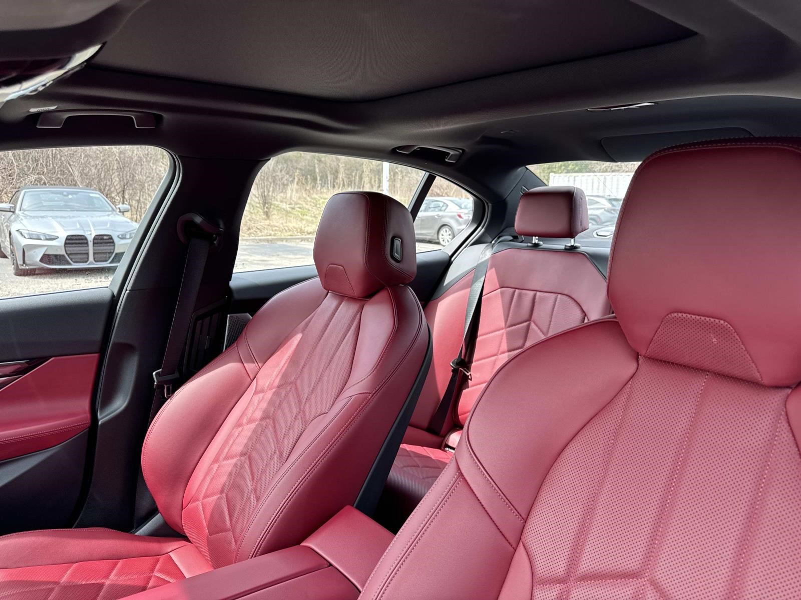 Used 2026 BMW 540i xDrive image 33