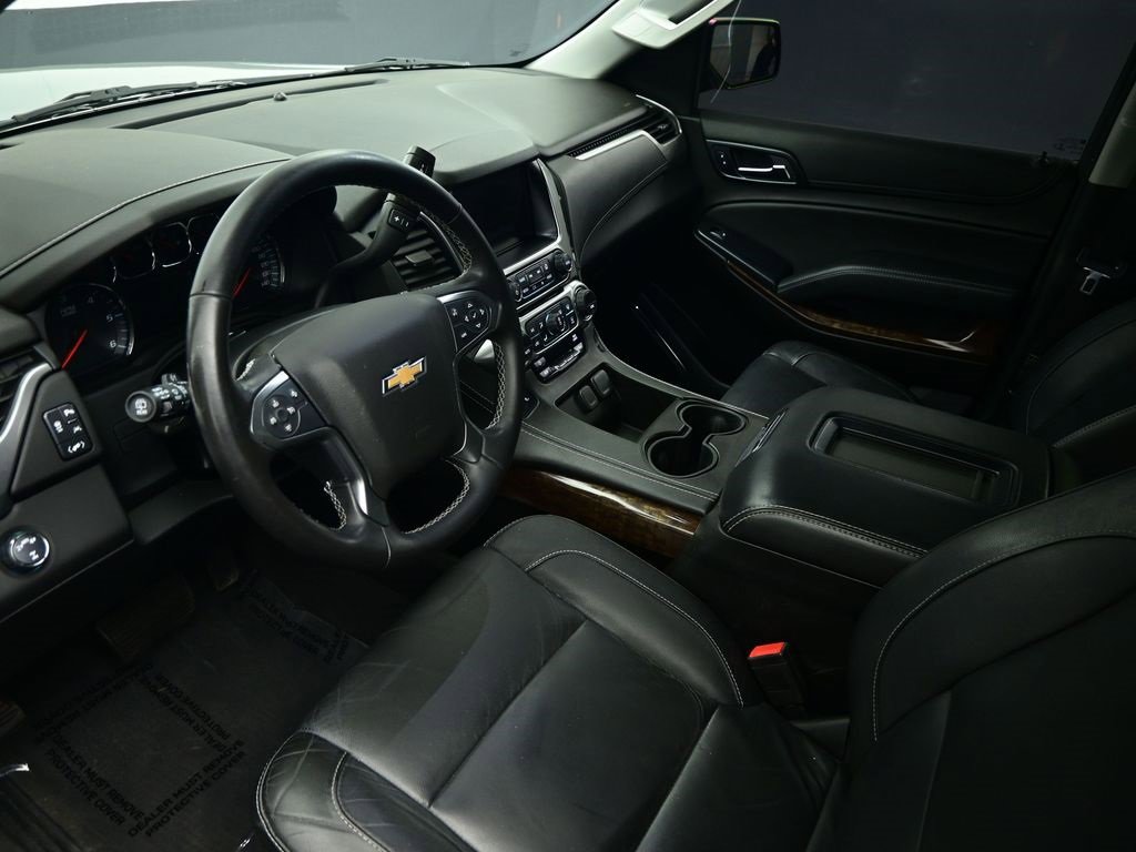 Used 2020 Chevrolet Suburban LT image 15