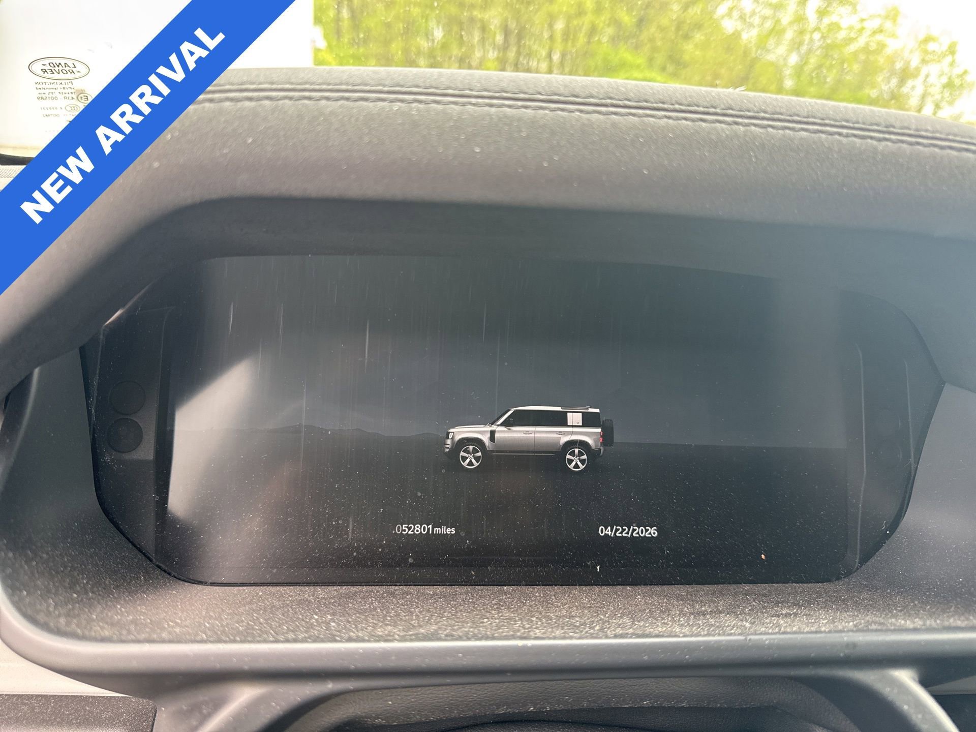 Used 2023 Land Rover Defender 110 S AWD/4WD image 7