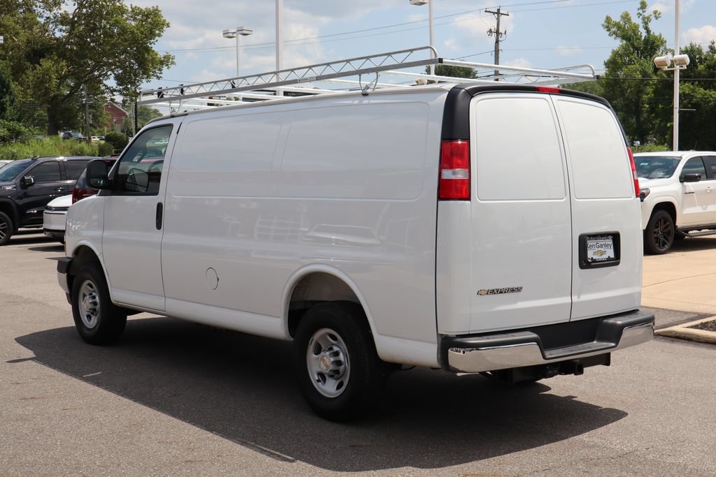 New 2025 Chevrolet Express 2500 w/ Driver Convenience Package RWD image 23