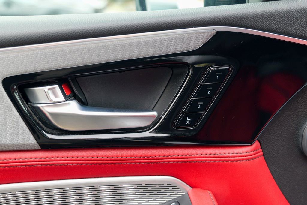 Used 2024 Acura MDX A-Spec image 17