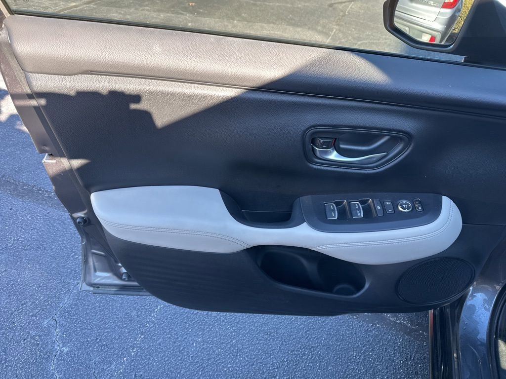 Used 2024 Honda HR-V EX-L image 21