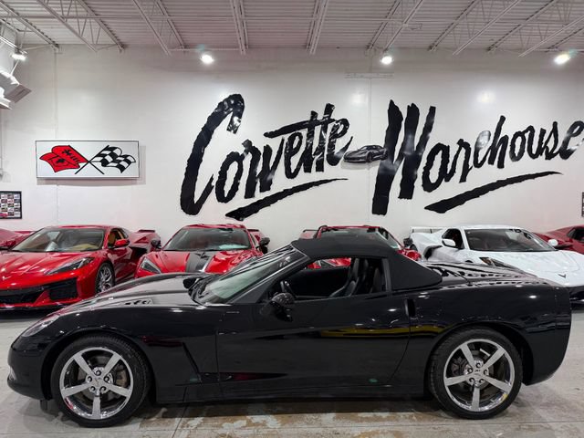 Used 2010 Chevrolet Corvette Convertible w/ Preferred Equipment Group RWD image 2