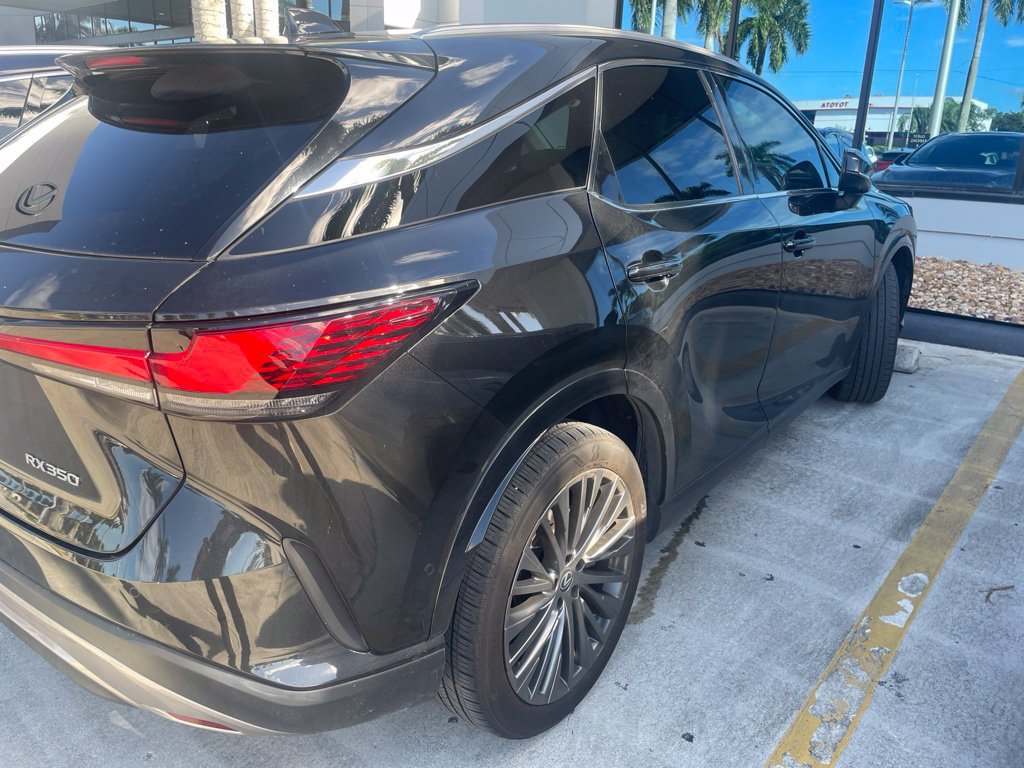 Used 2023 Lexus RX 350 FWD w/ Cold Area Package image 10