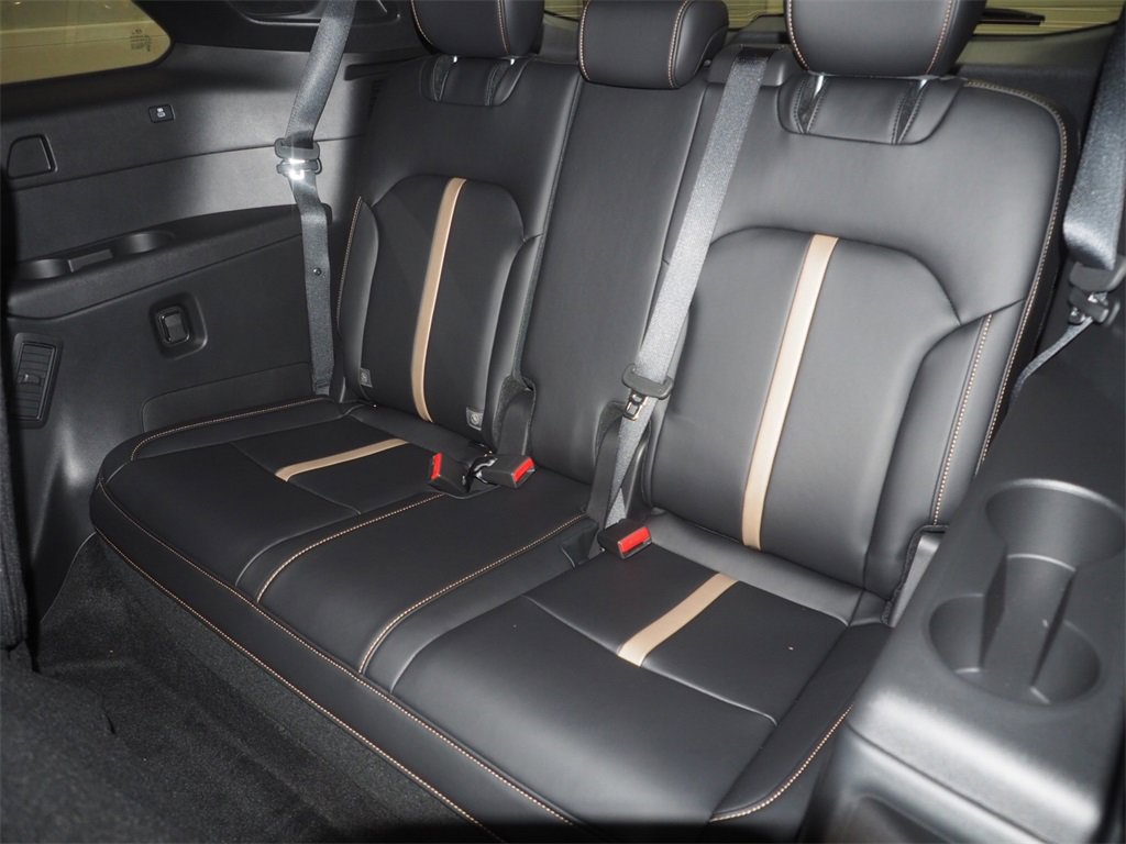 New 2026 MAZDA CX-90 3.3 Turbo w/ Premium Plus Pkg image 9