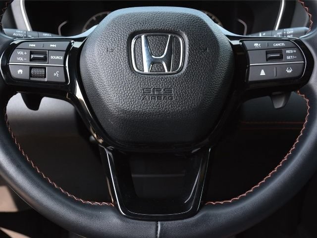Used 2025 Honda Pilot Sport image 33