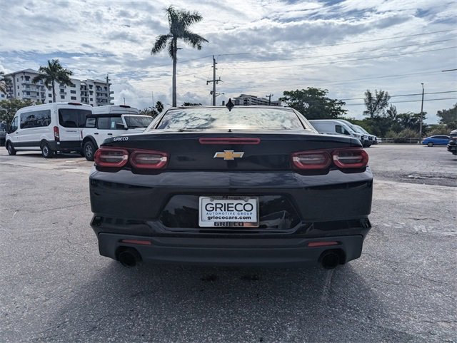 Used 2020 Chevrolet Camaro LT image 10