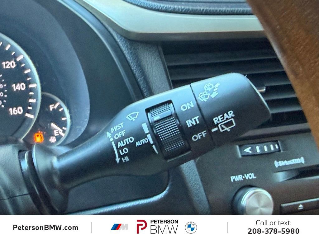 Used 2022 Lexus RX 350L Premium w/ Premium Package image 30