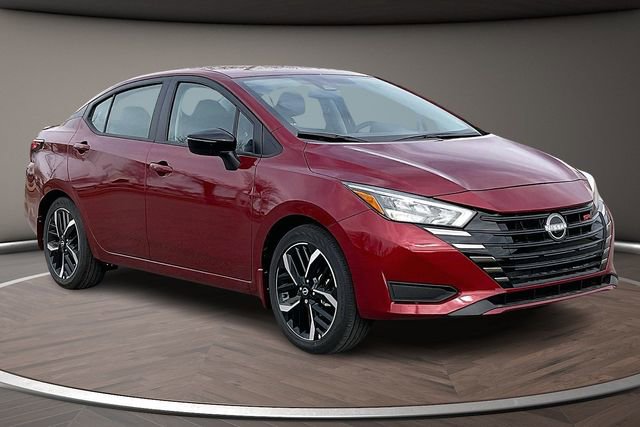 New 2025 Nissan Versa SR w/ Trunk Package image 2