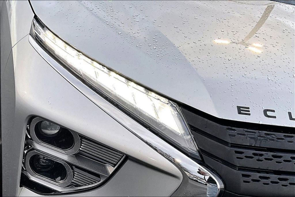 Used 2023 Mitsubishi Eclipse Cross LE image 28