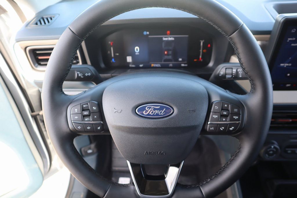 New 2026 Ford Maverick Lariat image 3