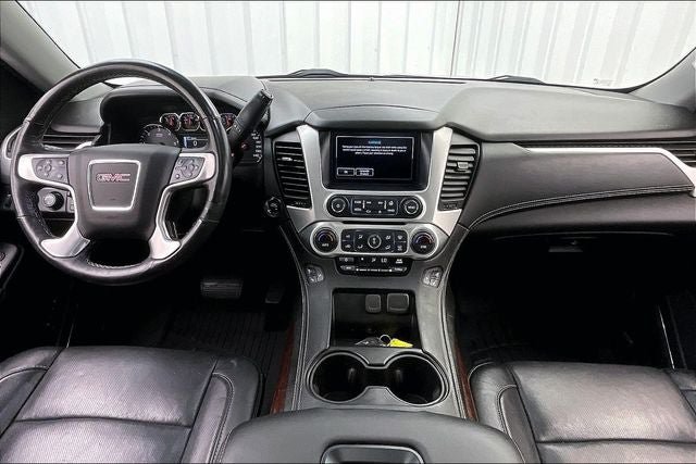 Used 2018 GMC Yukon XL SLT w/ Open Road Package AWD/4WD image 15