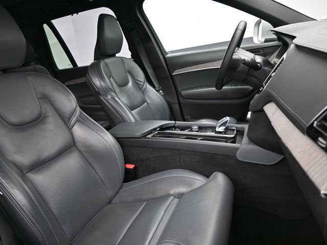 Used 2024 Volvo XC90 B6 Ultimate AWD/4WD image 36