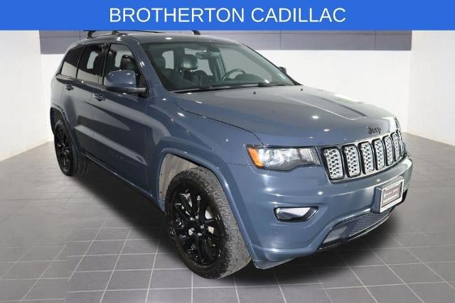 Used 2018 Jeep Grand Cherokee Altitude AWD/4WD image 9