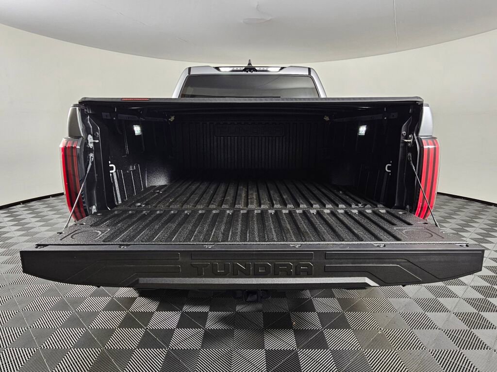 Used 2024 Toyota Tundra Platinum AWD/4WD image 16