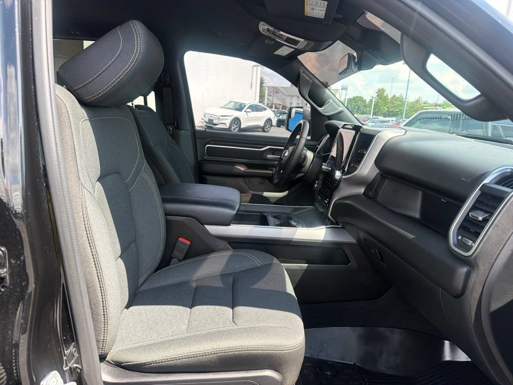 Used 2025 RAM 1500 Big Horn AWD/4WD image 42