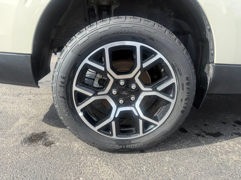 New 2025 Ford Maverick Lariat AWD/4WD image 41