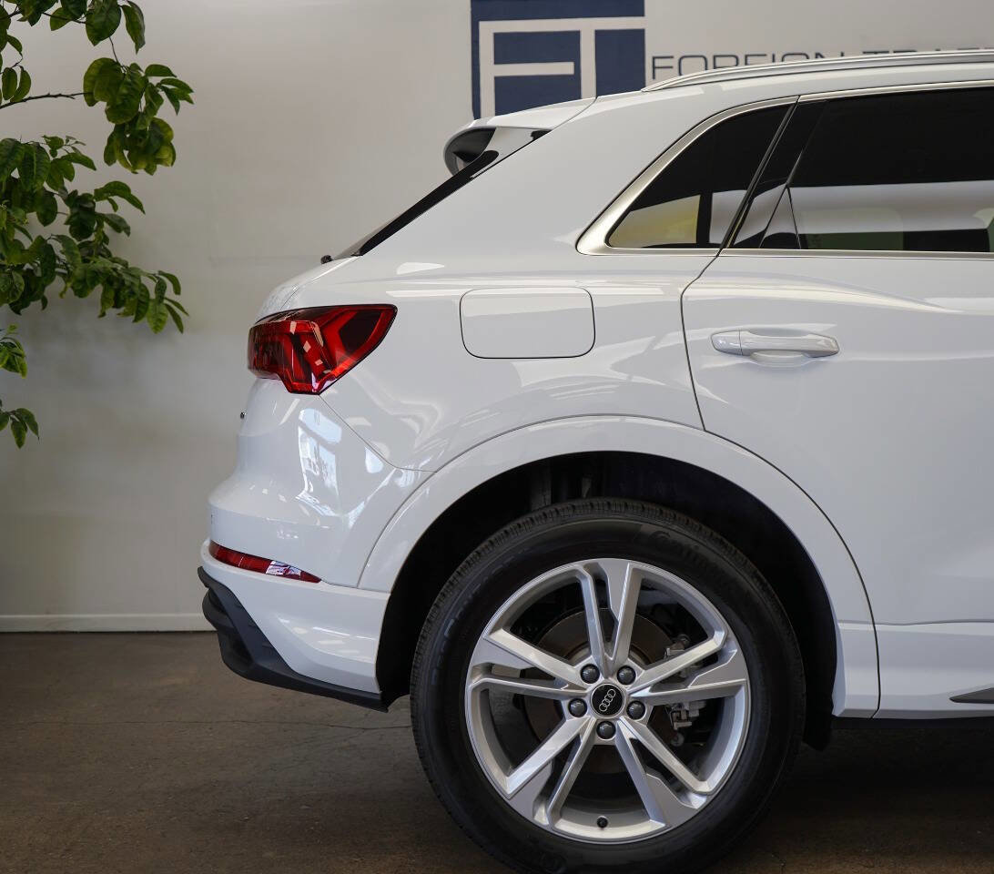 Used 2024 Audi Q3 2.0T Premium Plus w/ Premium Plus Package image 13
